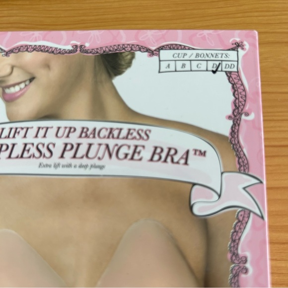 Fashion Forms Strapless Sticky Plunge Bra - Picture 7 of 10